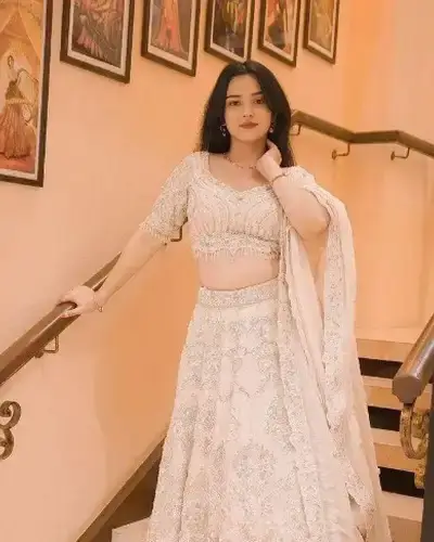Escort Service In Bhandara